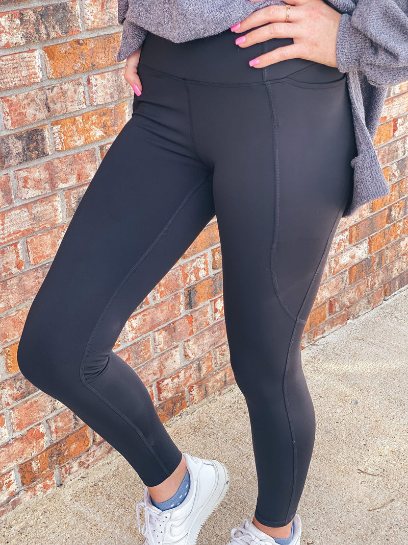 HIGH WAIST LEGGINGS WITH POCKETS-BLACK – Funky Shoes Laurel