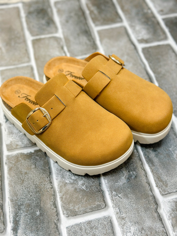 GOLDIE PLATFORM CLOG-TAN