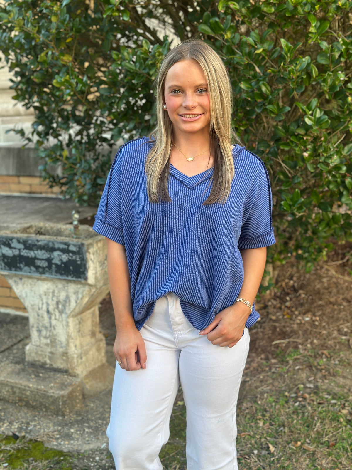 BAILEY RIBBED SHORT SLEEVE V-NECK TOP-CLASSIC BLUE