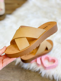 LUCILLE CRISS CROSS SANDALS-NUDE