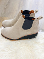 LATTE WEDGE BOOTIE-GREY SUEDE