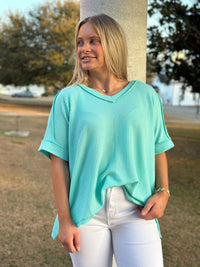 BAILEY RIBBED SHORT SLEEVE V-NECK TOP-MINT